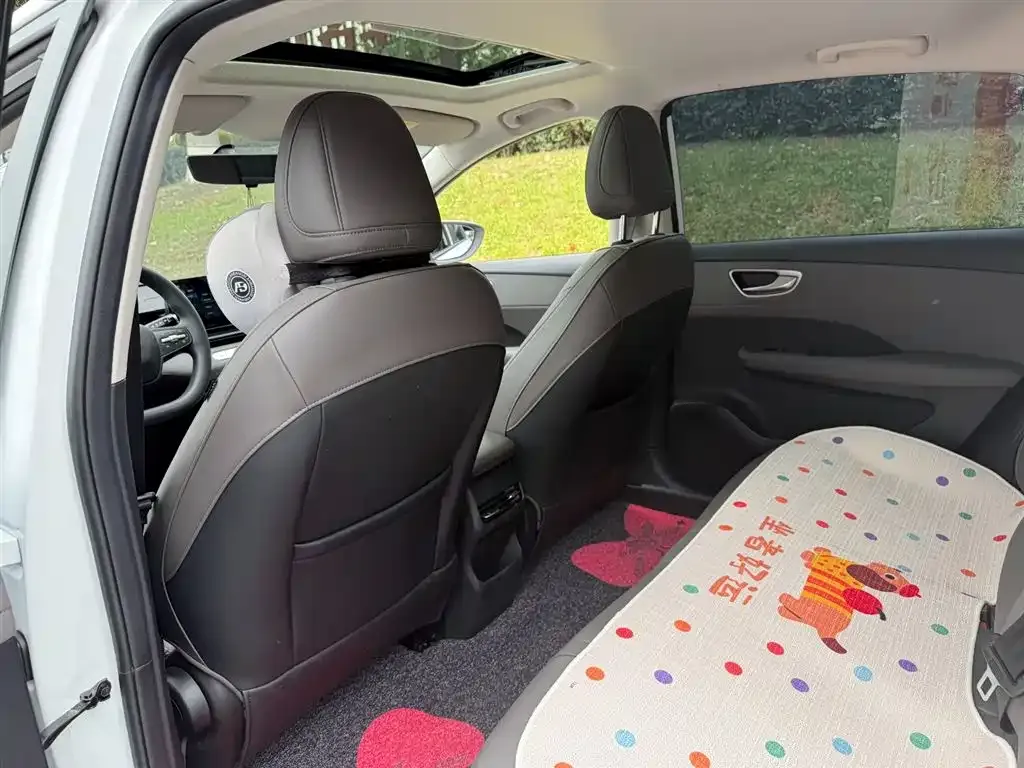 Roewe D6 2026 из CN, фото 5