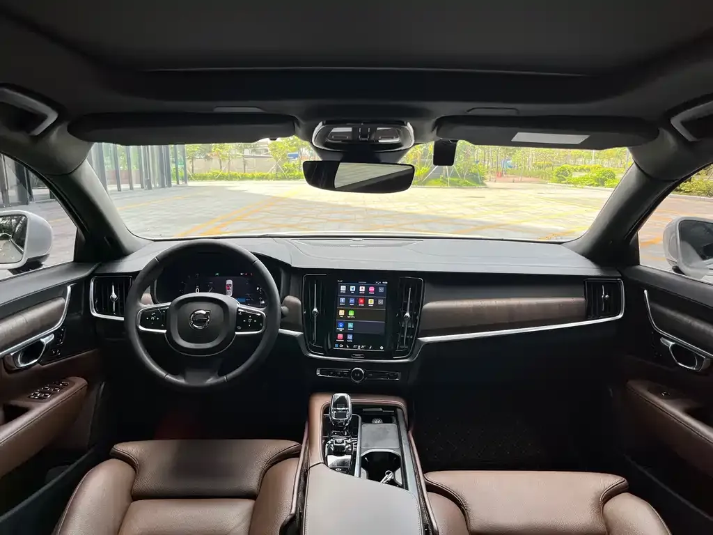 Volvo S90 — фото 9