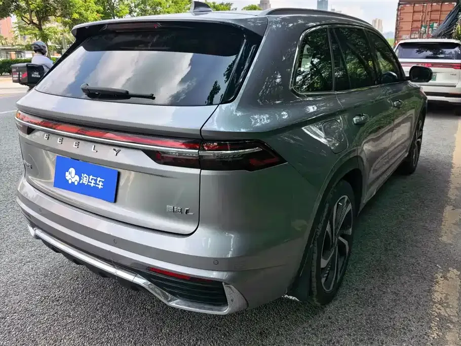 Geely Xingyue L — фото 10