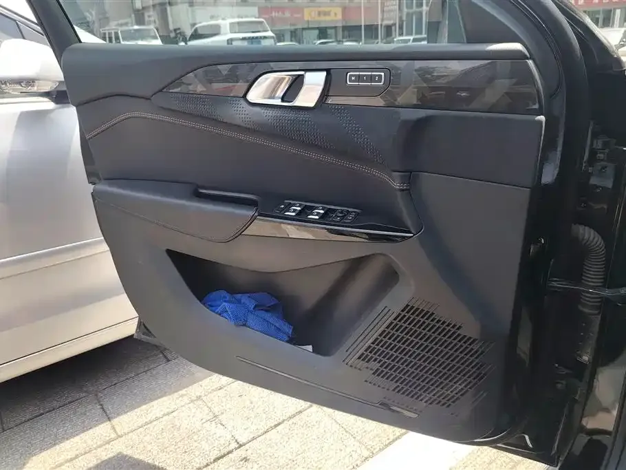 Lynk & Co 02 Hatchback 2021 из CN, фото 10