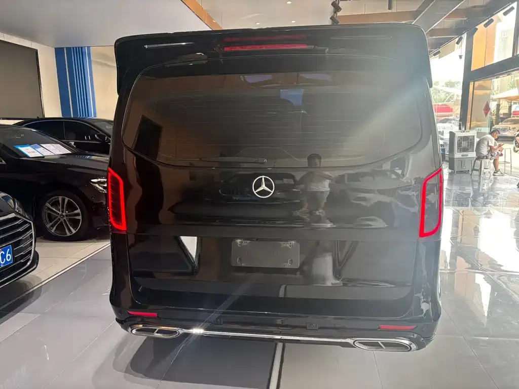 Mercedes-Benz Vito — фото 5