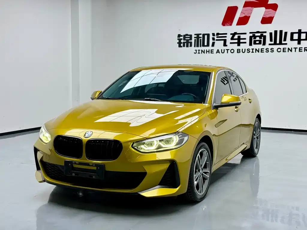 BMW 1 Series — фото 1