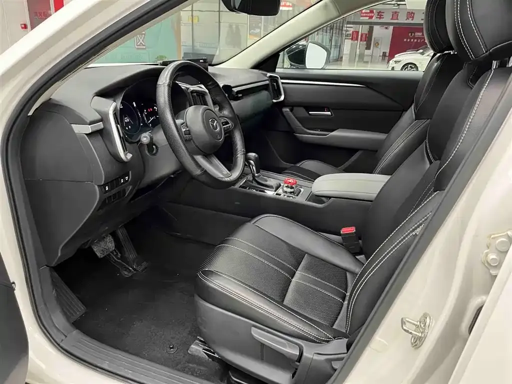 Mazda CX-50 2023 из CN, фото 6
