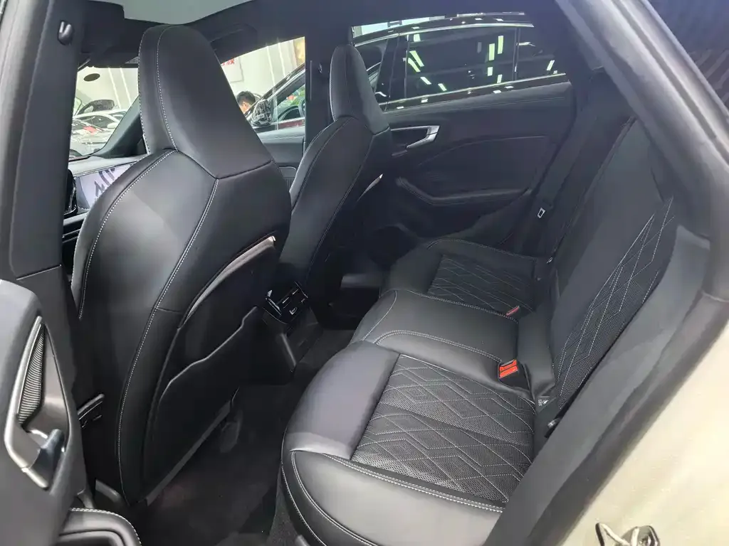 Audi A5L Sportback 2026 из CN, фото 2