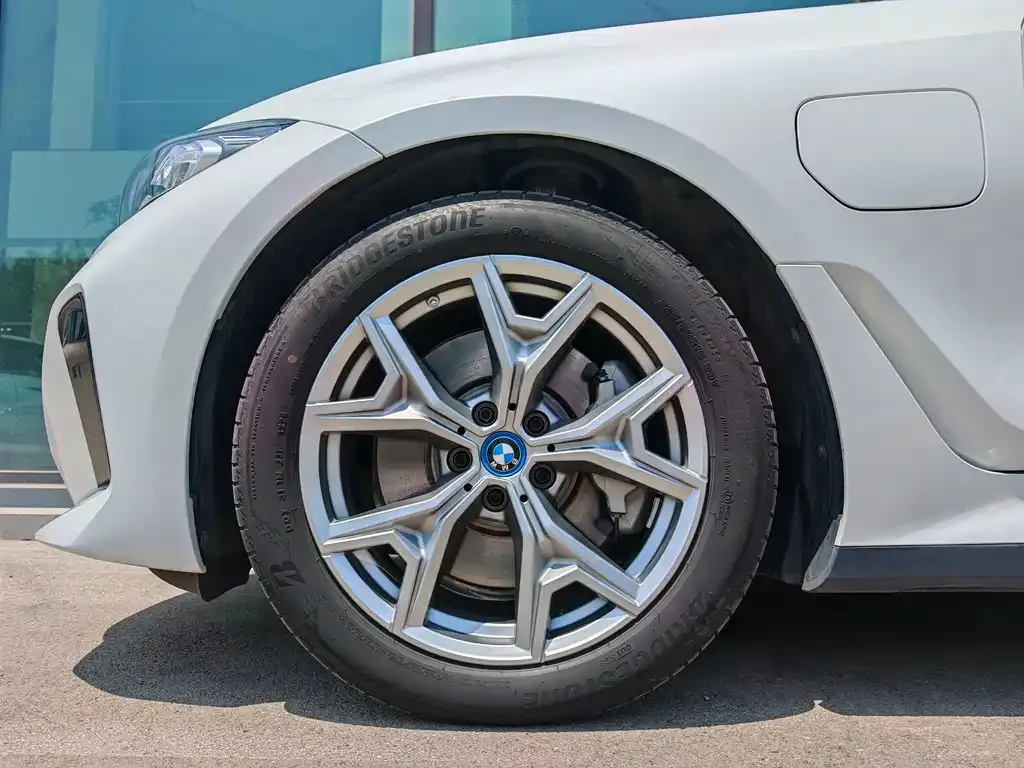 BMW i3 — фото 4
