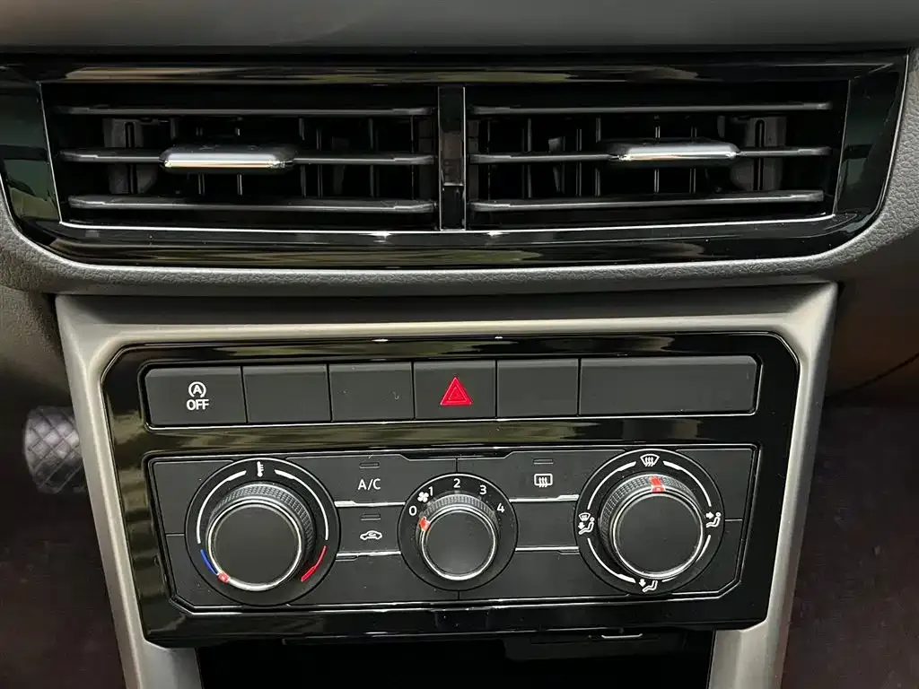 Volkswagen T-Cross 2022 из CN, фото 9