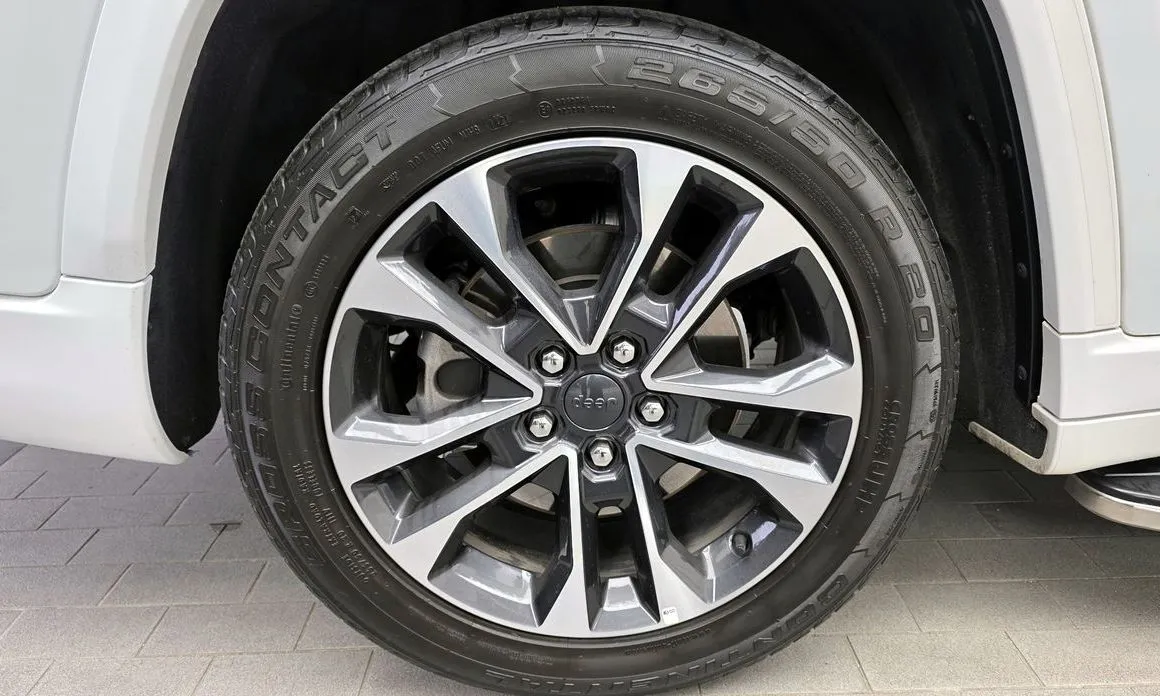 Jeep Cherokee 2021 из KR, фото 7
