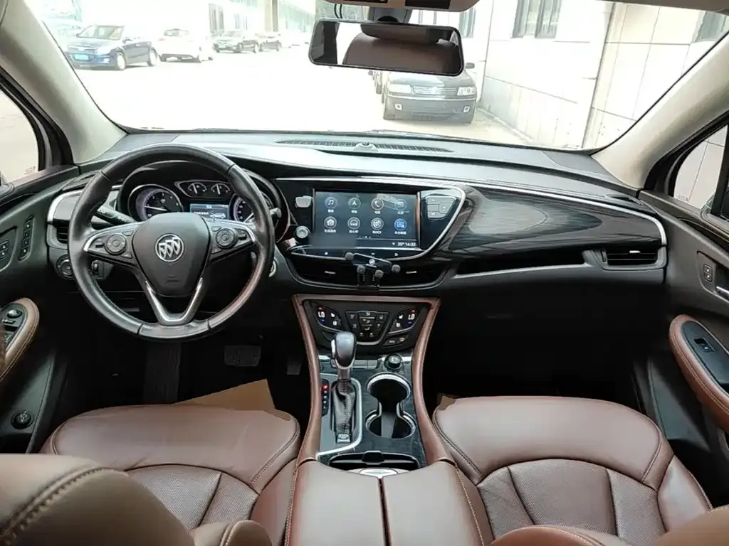 Buick Envision Plus — фото 4