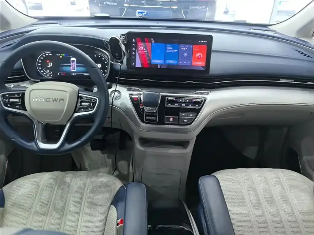 Roewe iMAX8 2021 из CN, фото 10