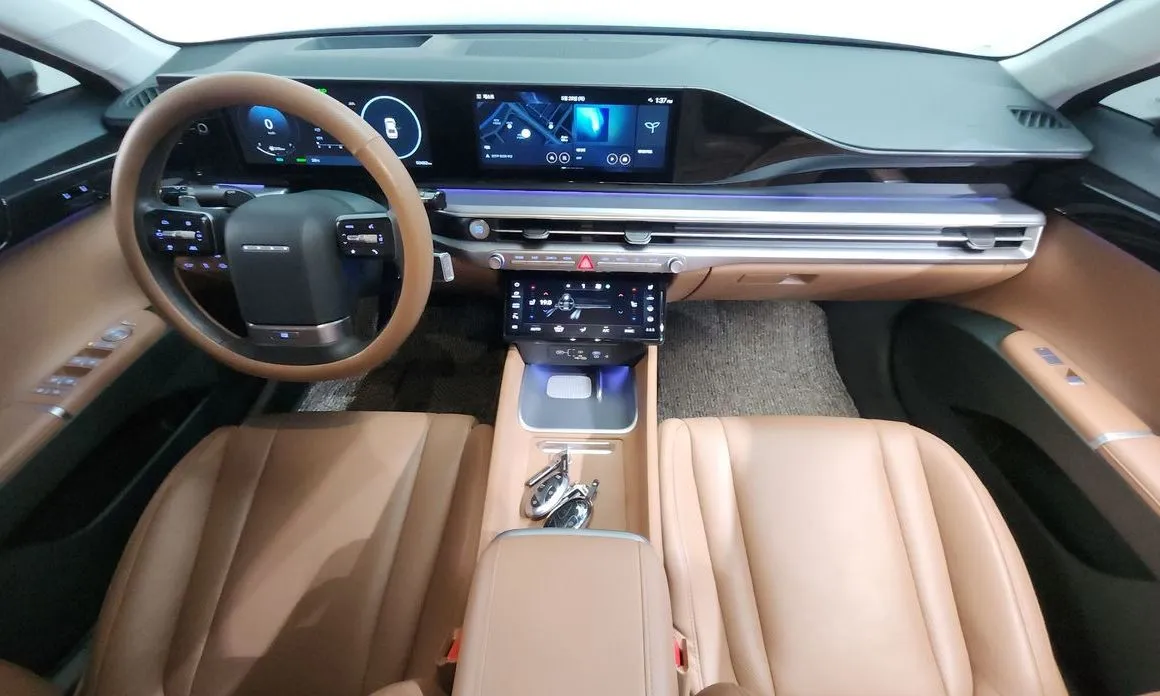 Hyundai Grandeur 2023 из KR, фото 6