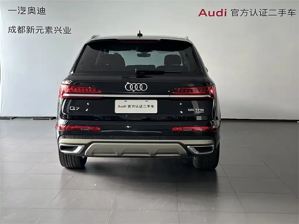 Audi Q7 — фото 3