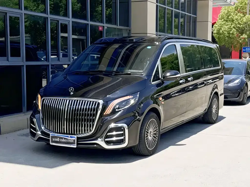 Mercedes-Benz Vito — фото 1