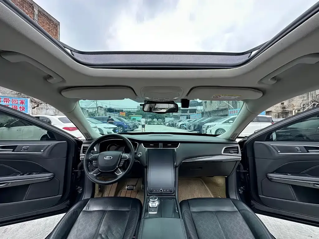Ford Taurus 2021 из CN, фото 7