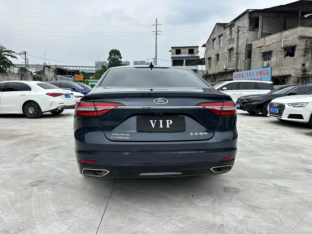 Ford Taurus 2021 из CN, фото 10