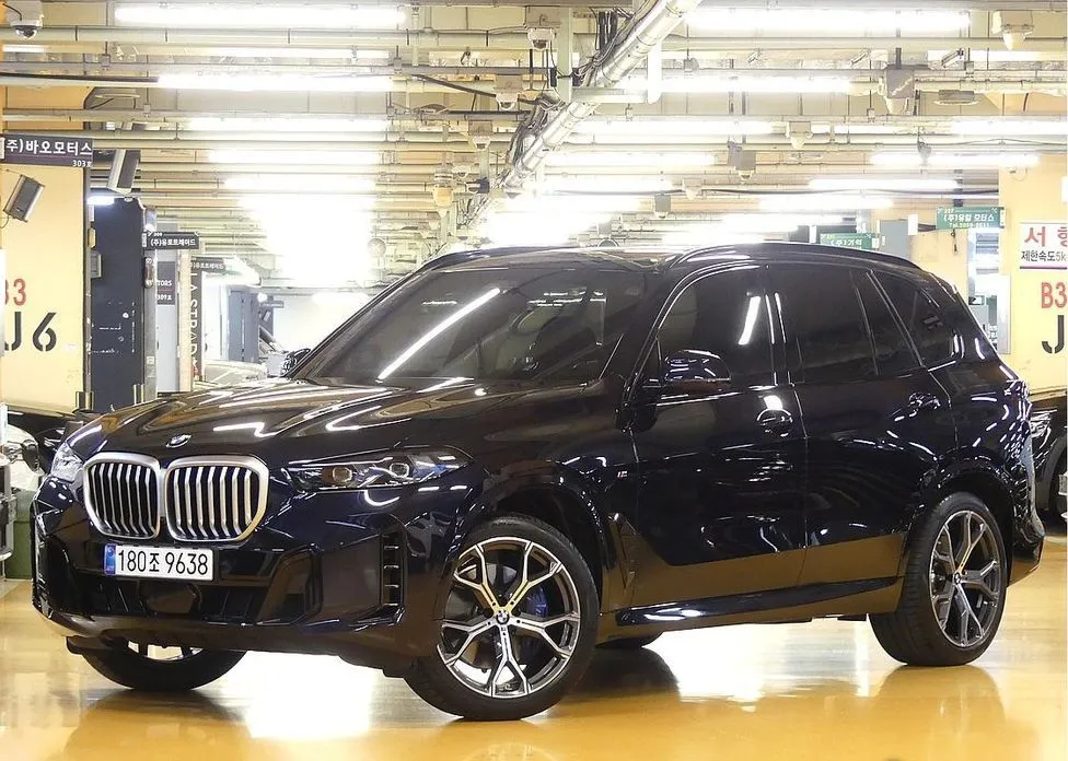 BMW X5 — фото 1