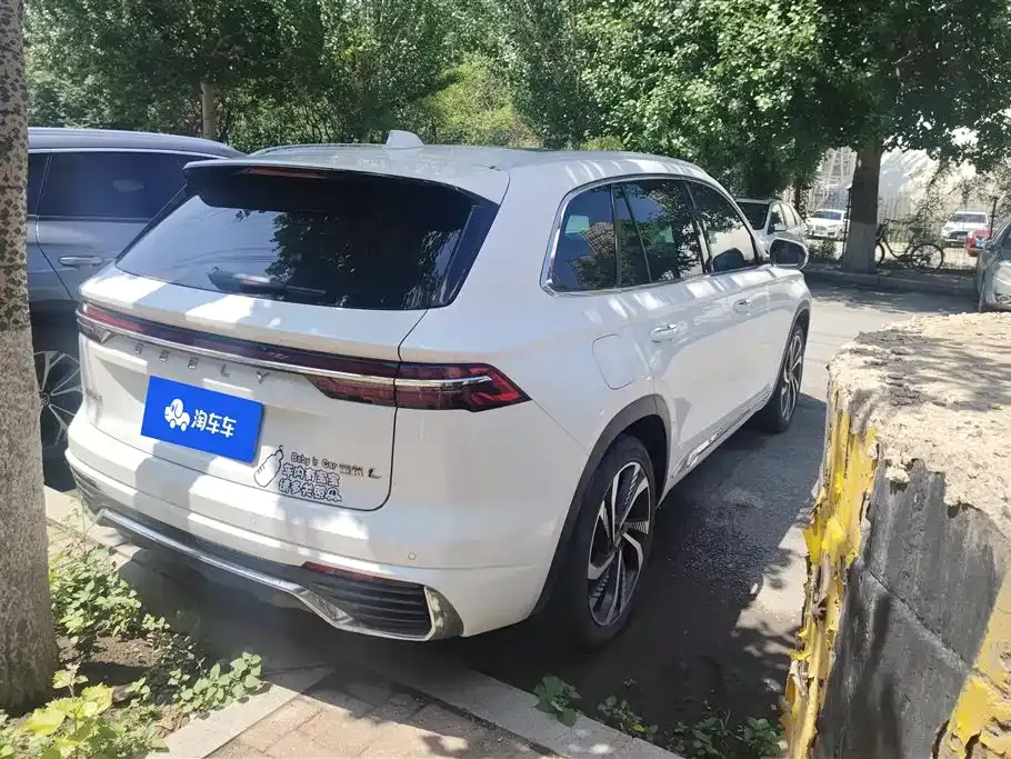 Geely Xingyue L — фото 10