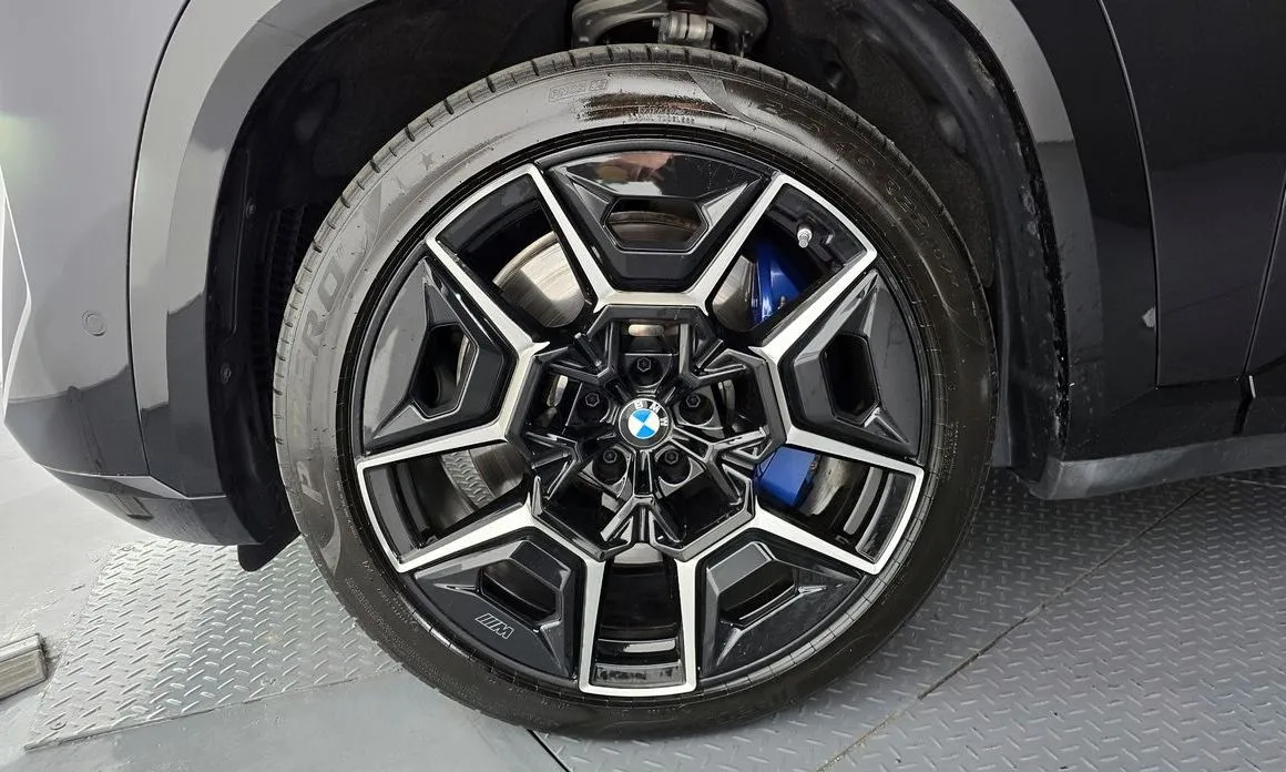 BMW XM 2025 из KR, фото 10