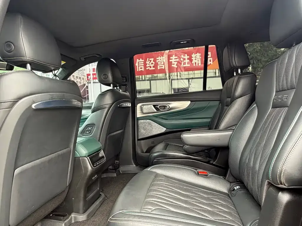 GAC Motor Trumpchi GS8 — фото 4