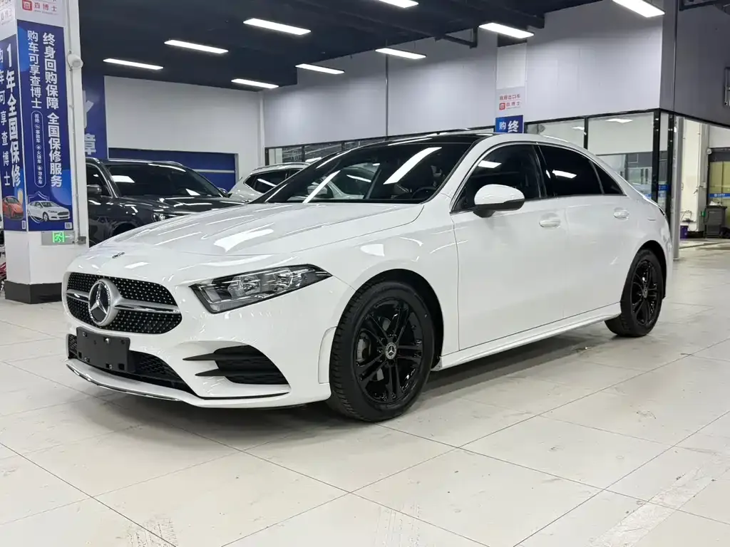 Mercedes-Benz A-Class — фото 1
