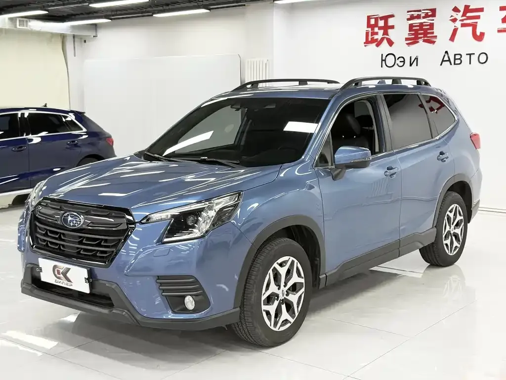 Subaru Forester — фото 1