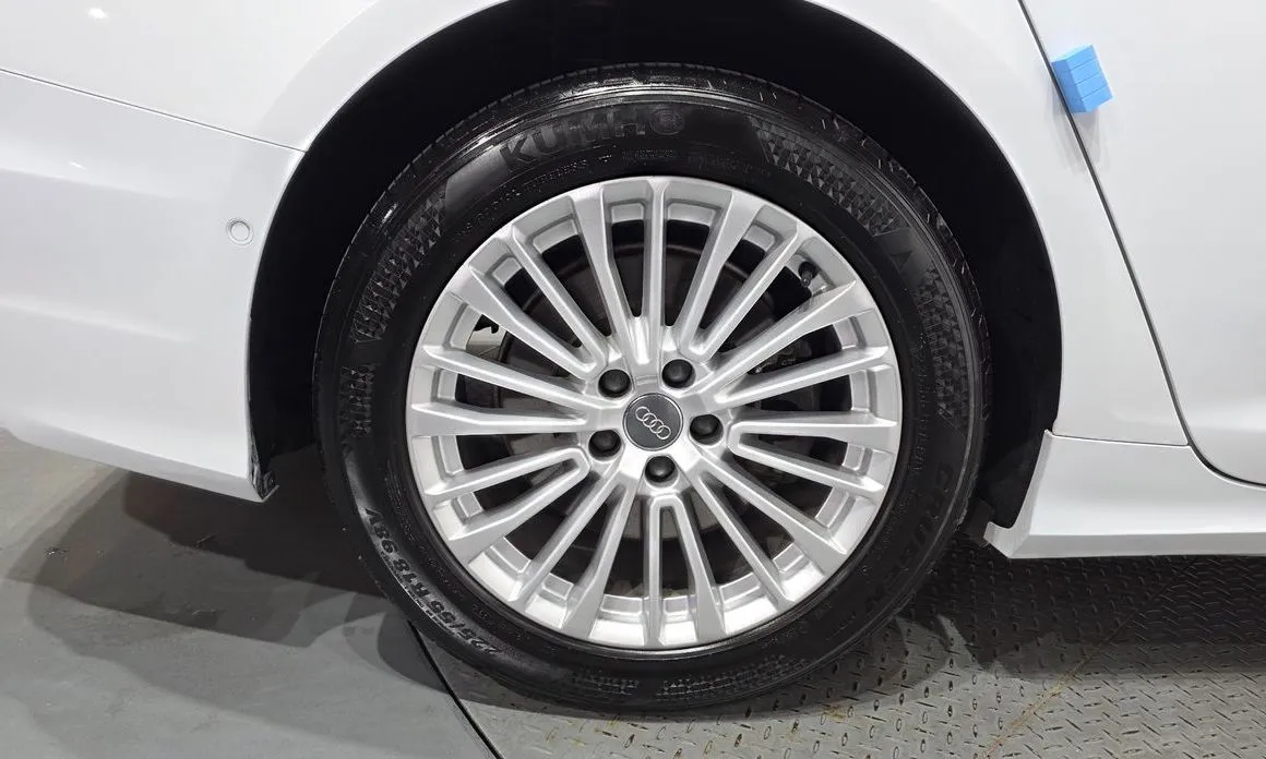 Audi A6 2021 из KR, фото 8