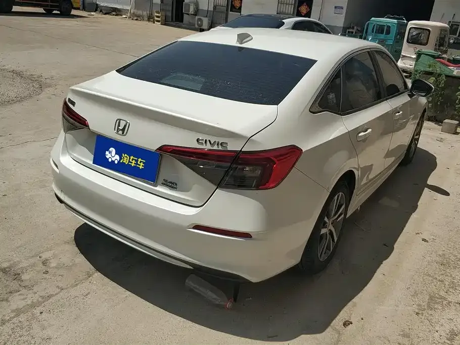 Honda Civic — фото 7