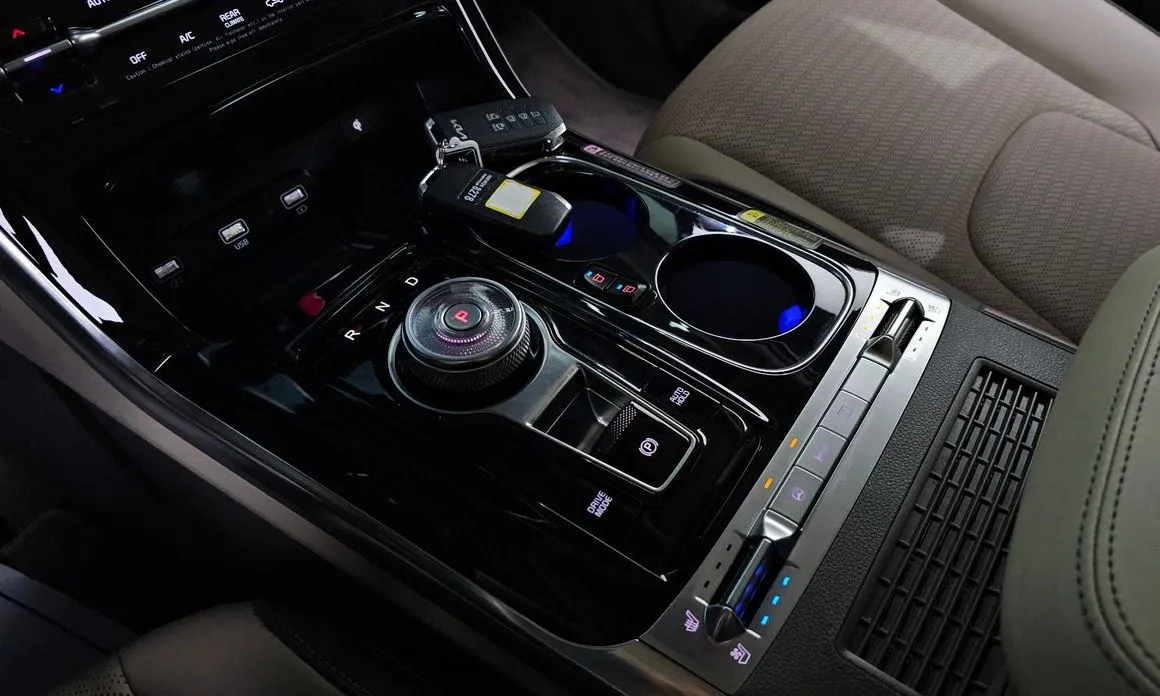 Kia Carnival 2023 из KR, фото 8