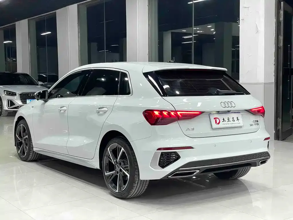 Audi A3 — фото 9