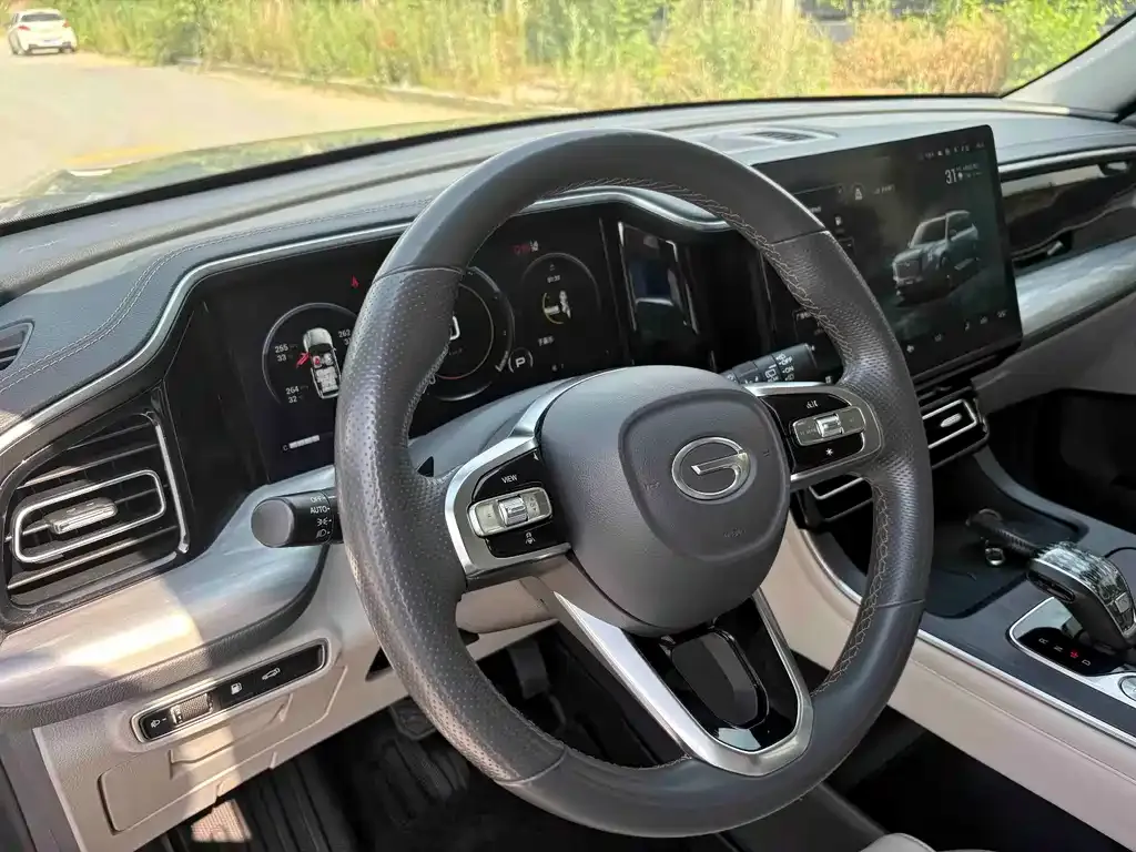 GAC Motor Trumpchi GS8 — фото 5