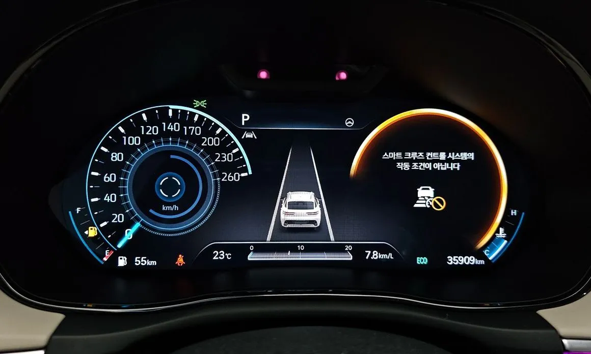 Genesis GV70 2023 из KR, фото 2