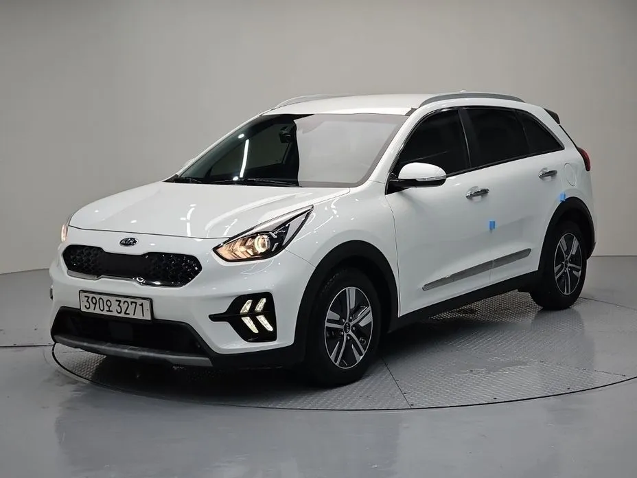 Kia Niro 2021 из KR, фото 1