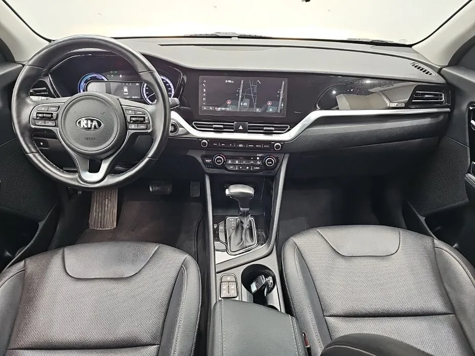Kia Niro 2021 из KR, фото 2