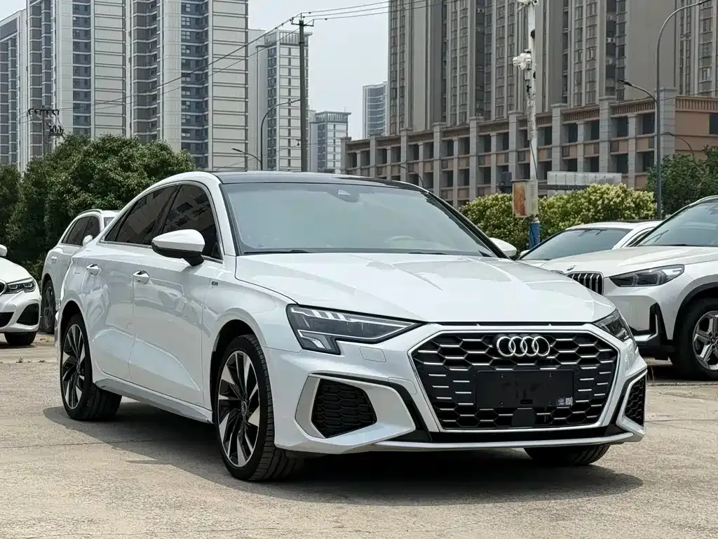 Audi A3 — фото 8