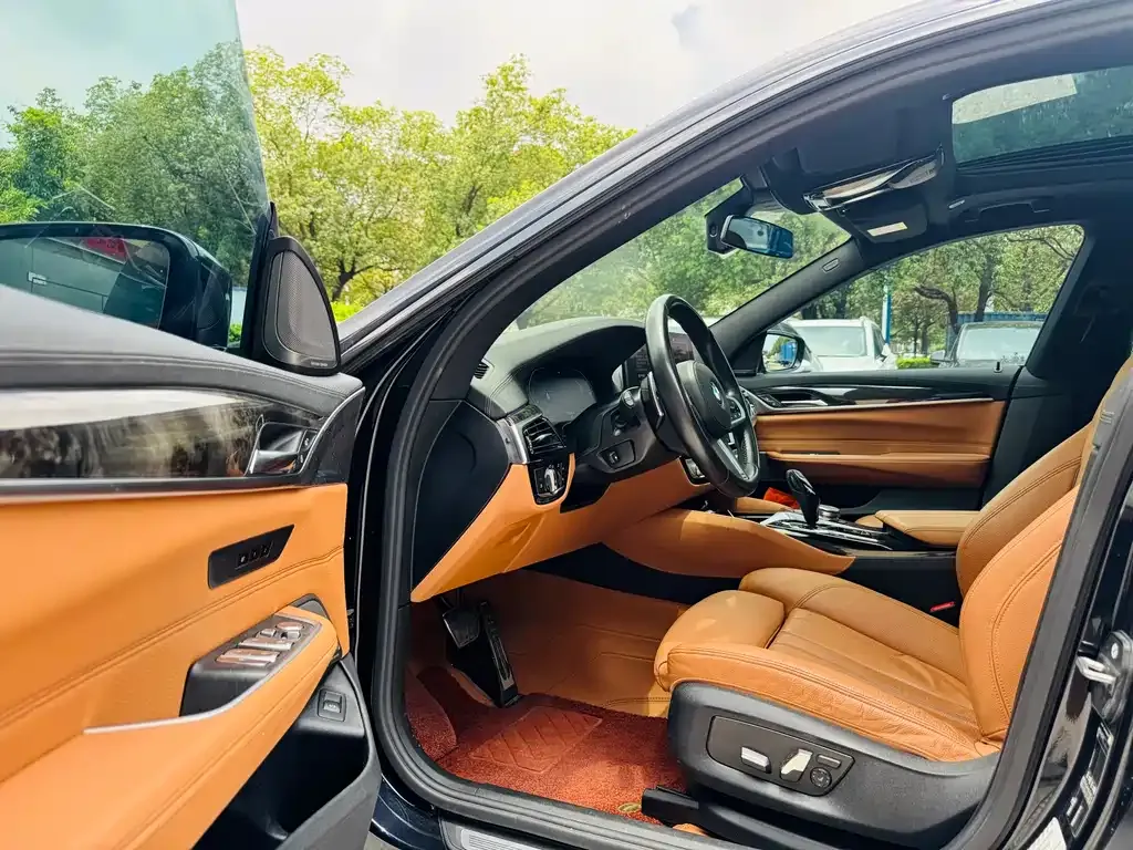 BMW 6 Series GT — фото 5