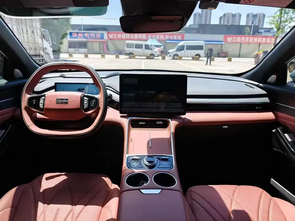 Geely Galaxy L6 2025 из CN, фото 7