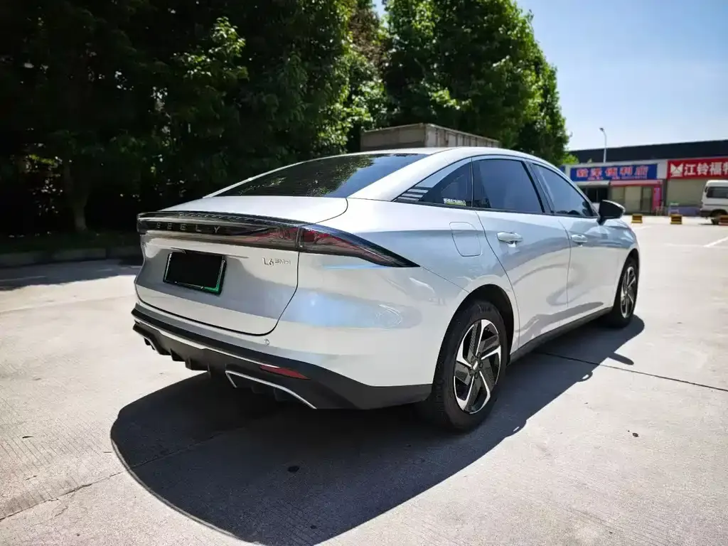 Geely Galaxy L6 2025 из CN, фото 6