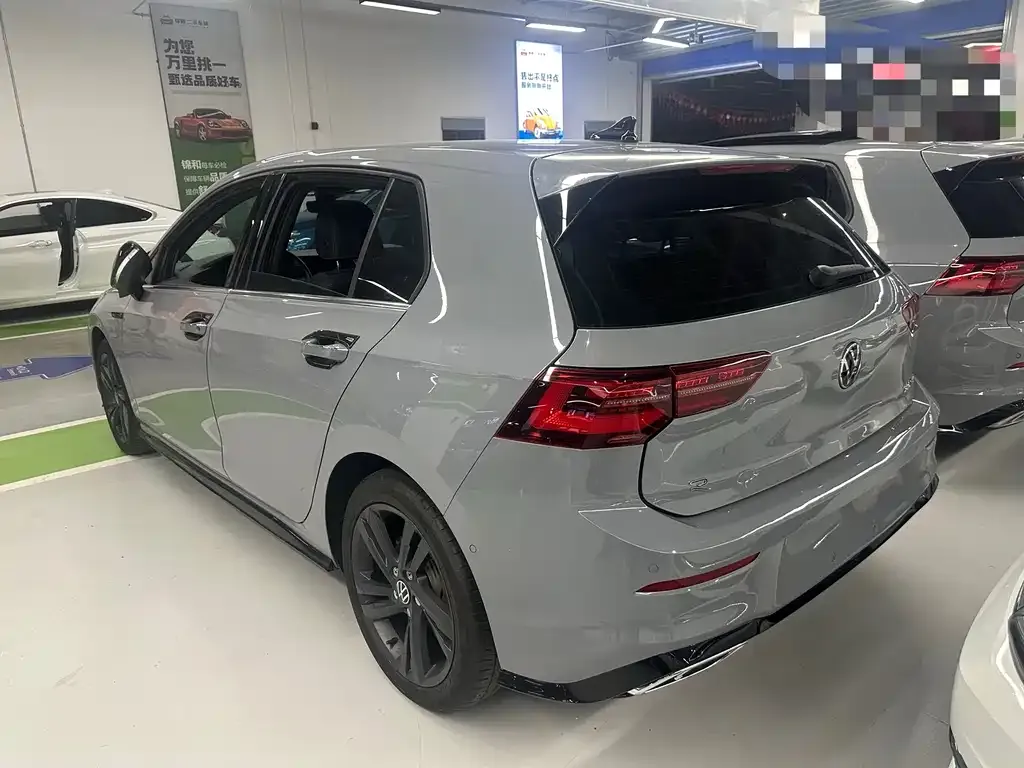 Volkswagen Golf 2021 из CN, фото 10