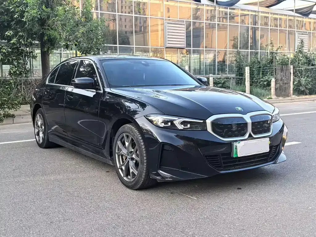 BMW i3 — фото 8