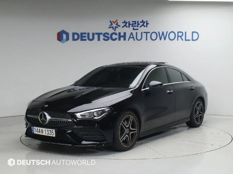 Mercedes-Benz CLA-Class