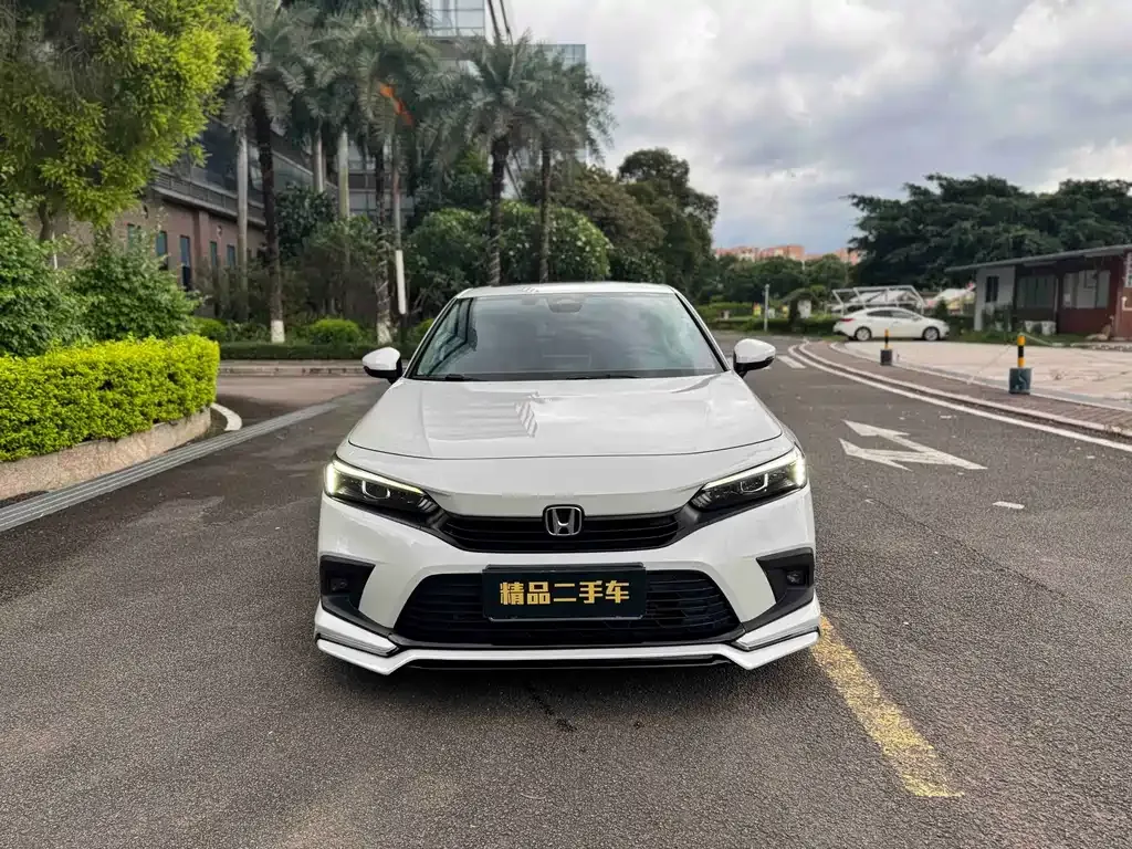 Honda Civic — фото 10