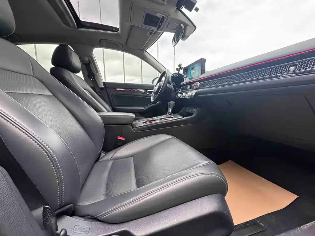 Honda Civic — фото 5