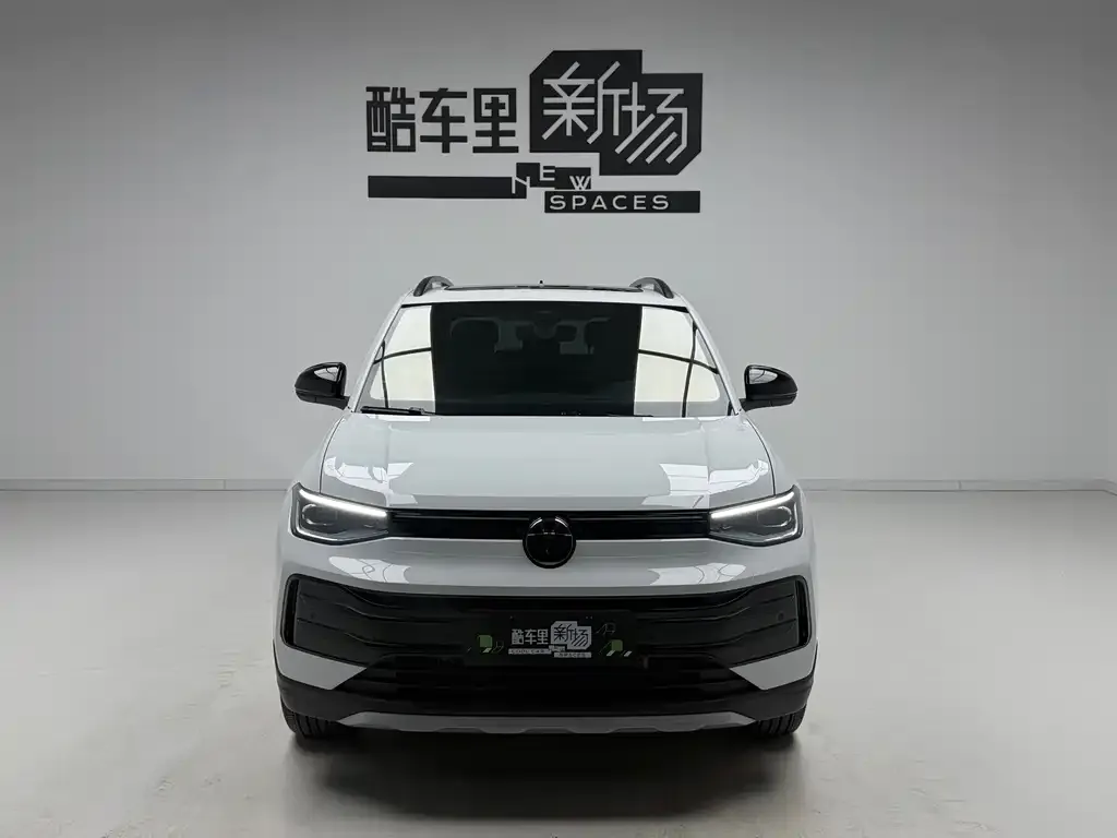Volkswagen Tharu — фото 3