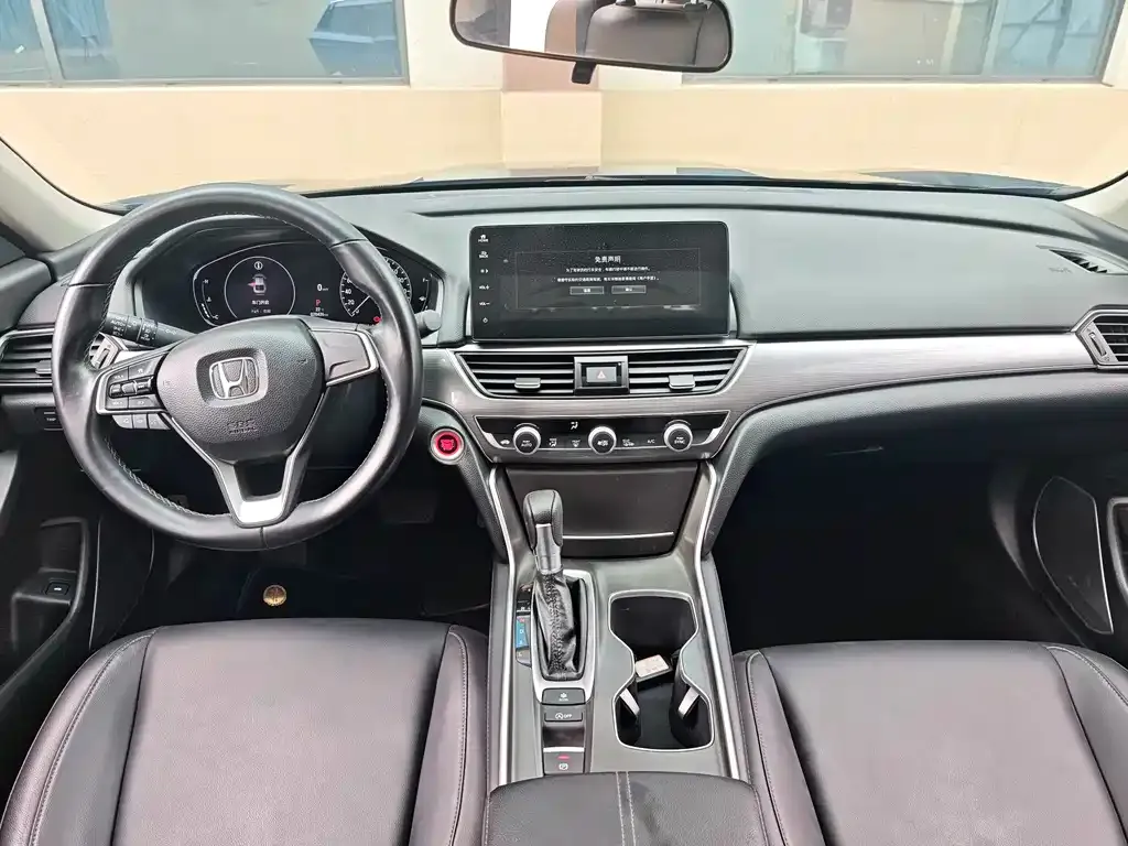 Honda Accord 2023 из CN, фото 6