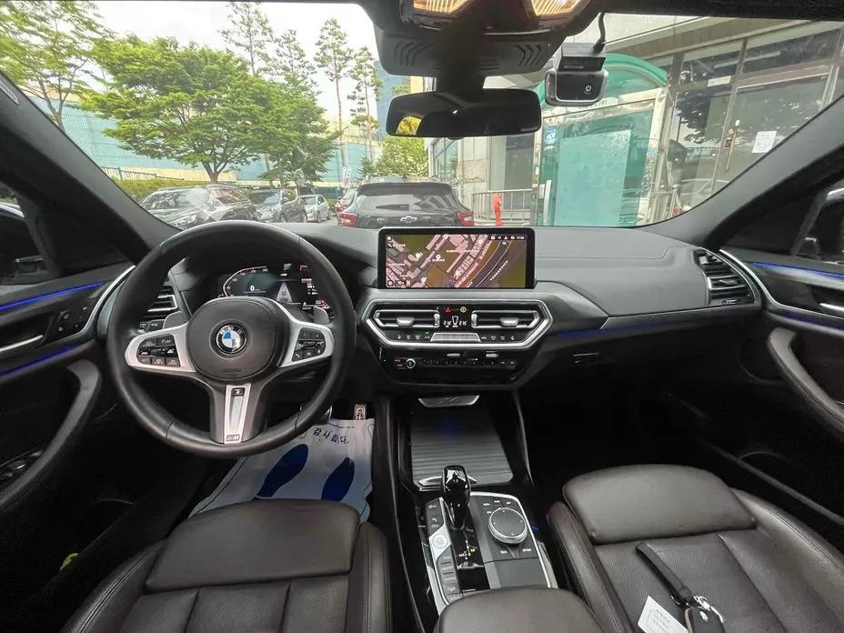 BMW X4 2022 из KR, фото 8