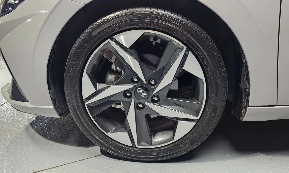 Hyundai AVANTE 2022 из KR, фото 5
