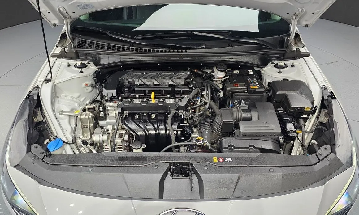 Hyundai AVANTE 2022 из KR, фото 10
