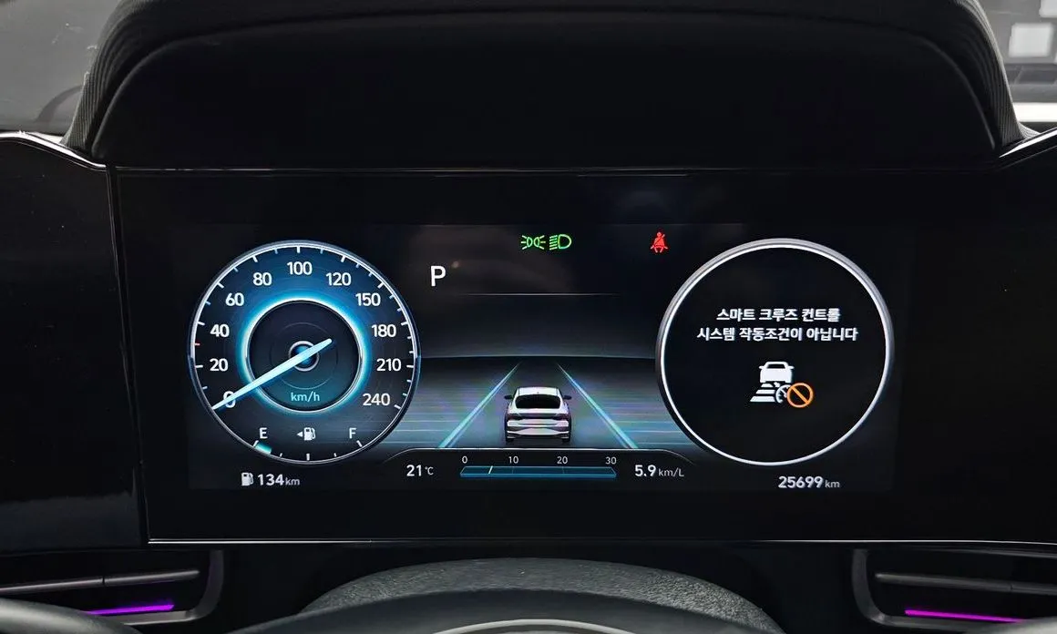 Hyundai AVANTE 2022 из KR, фото 2