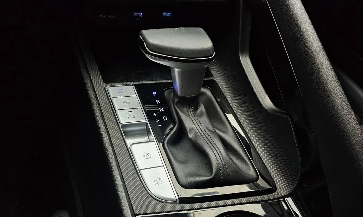 Hyundai AVANTE 2022 из KR, фото 8