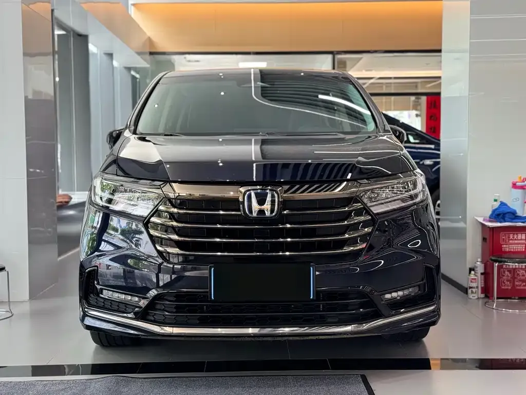 Honda Odyssey 2024 из CN, фото 5