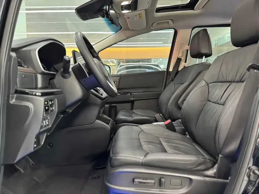 Honda Odyssey 2024 из CN, фото 2